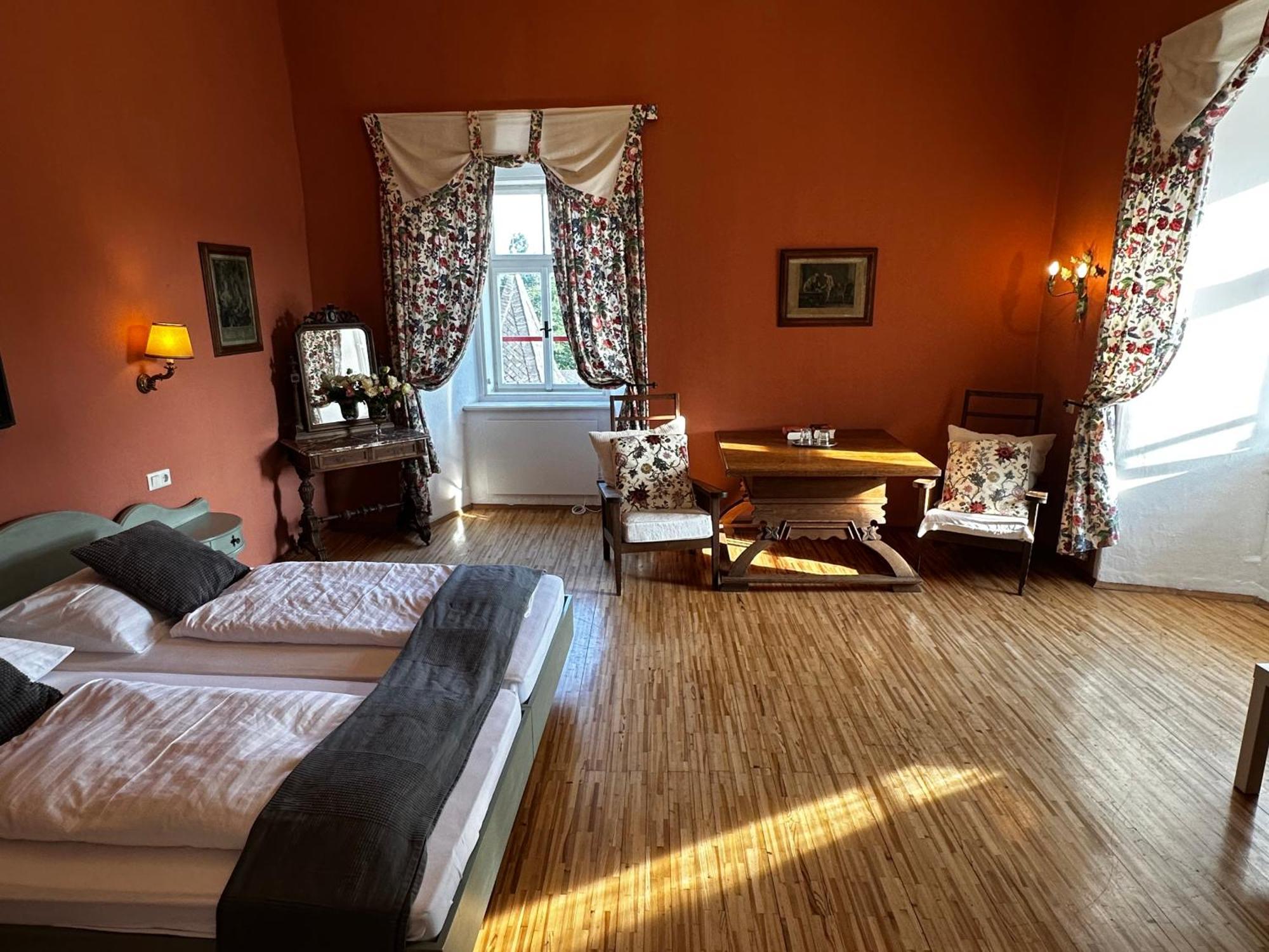 Schloss Moosburg Gaestehaus Zewnętrze zdjęcie