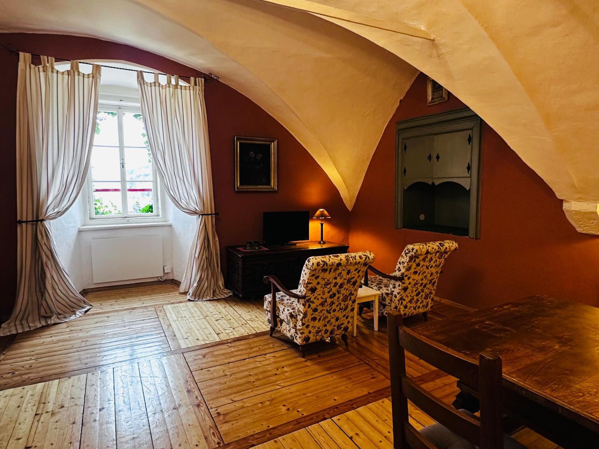 Schloss Moosburg Gaestehaus Zewnętrze zdjęcie